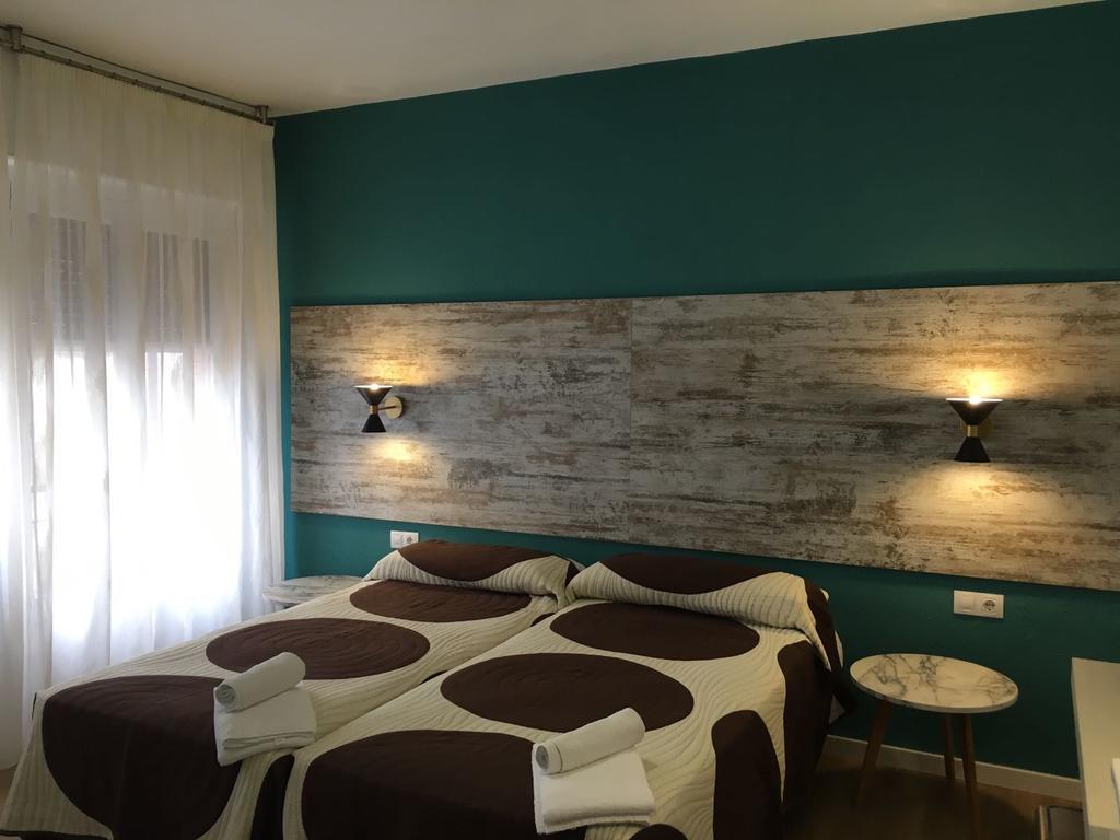 Roomconcept Hostel Santo Domingo De La Calzada Exterior foto